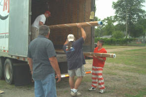 slide2.jpg (79573 bytes)